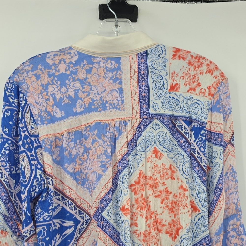 ARATTA Long Distance Lover  Button Down Printed Bell Sleeve Top Shirt M - Picture 6 of 9